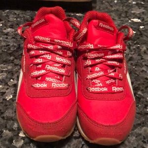 Toddler Boys Red & White Reebok